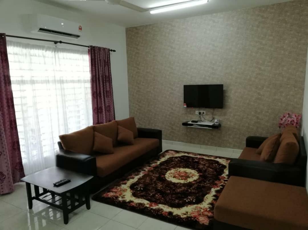 Faeyz Homestay Pertam Jaya 말라카 외부 사진